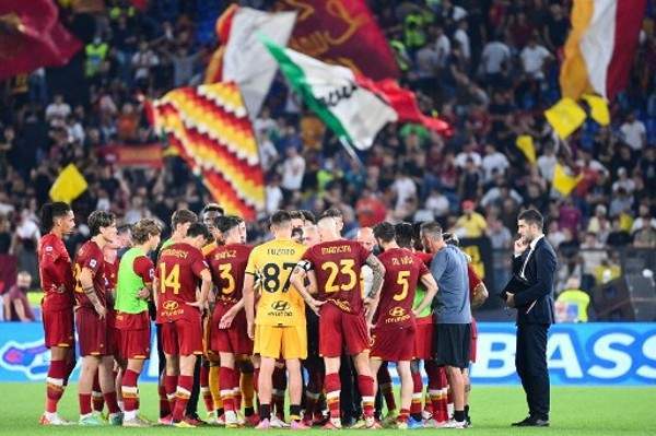  罗马德比战火花四溅，拉齐奥绝杀对手占上风